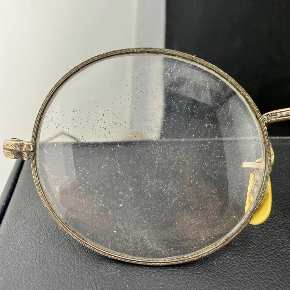 Vintage 12K Gold Filled Wire Frame Glasses Round Etched Gold Case